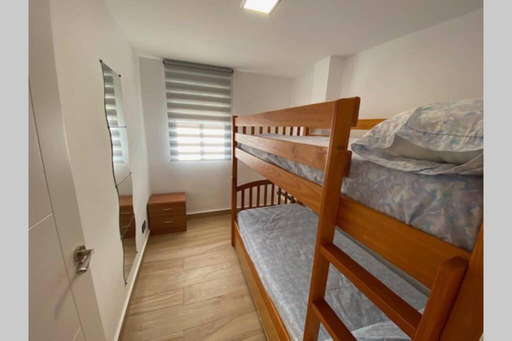 Magnifico apartamento con vistas al mar, 1ª Linea Almuñécar Exterior foto